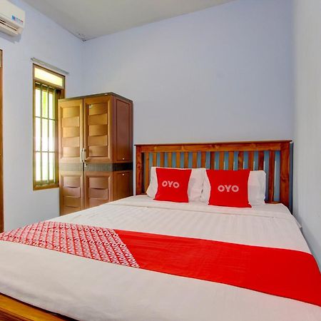 Super Oyo 93012 Griya Kencana Asri Syariah Lawean エクステリア 写真