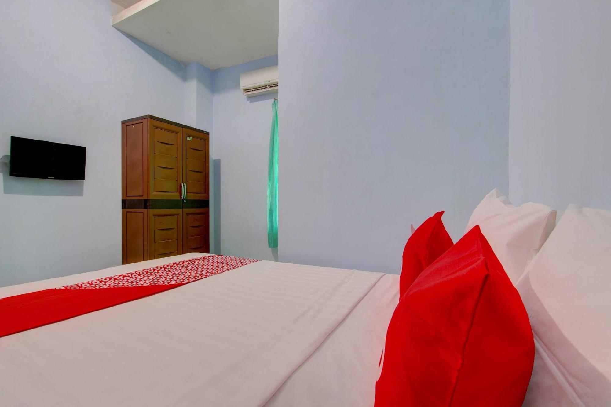 Super Oyo 93012 Griya Kencana Asri Syariah Lawean エクステリア 写真